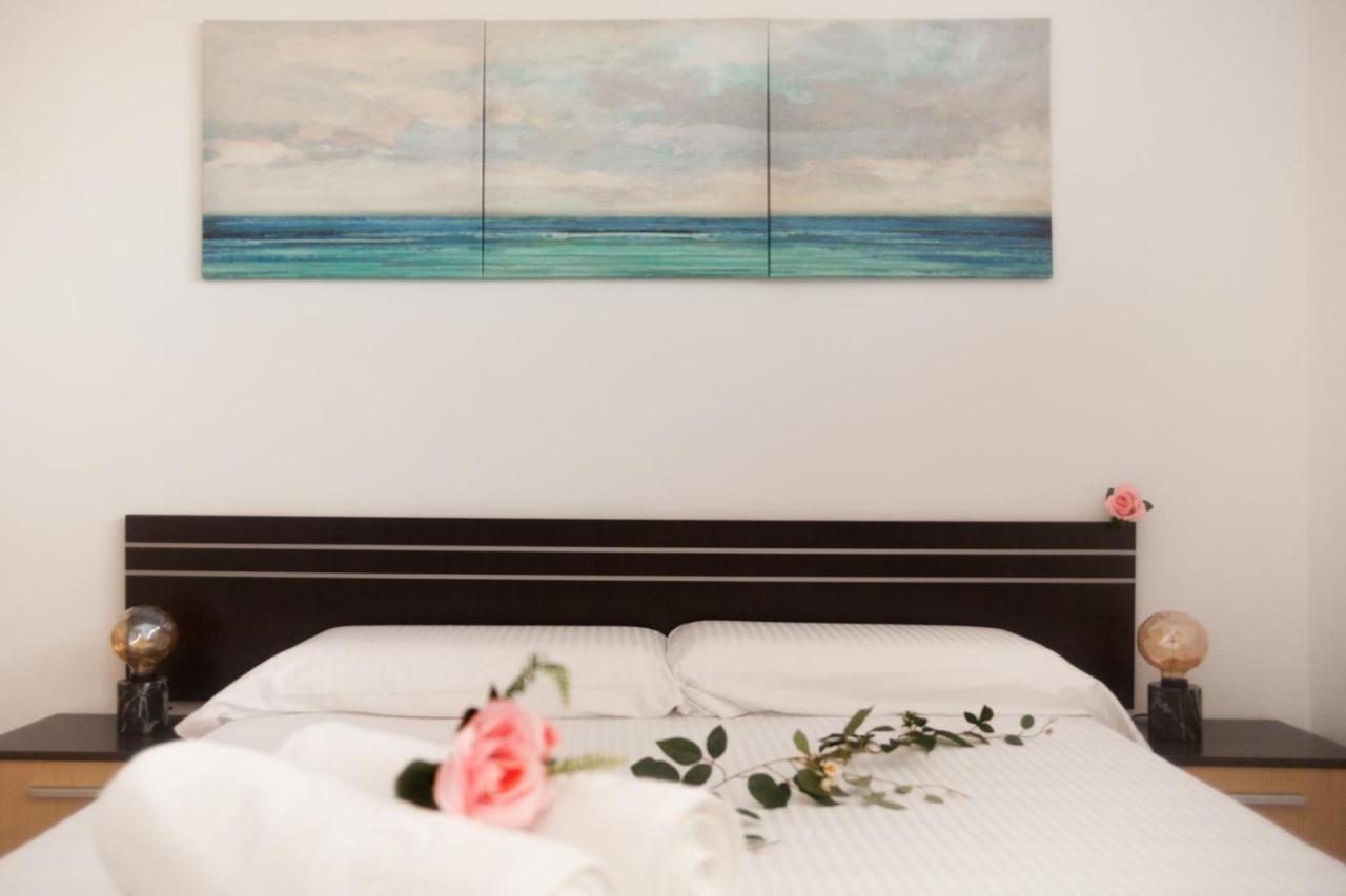 Apartamentos Thaisay Luz Del Mar II Puerto del Carmen  Eksteriør billede